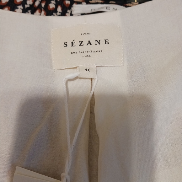 Sezane Robe Sara Wrap Dress in Doha Rose Print - Picture 3 of 9